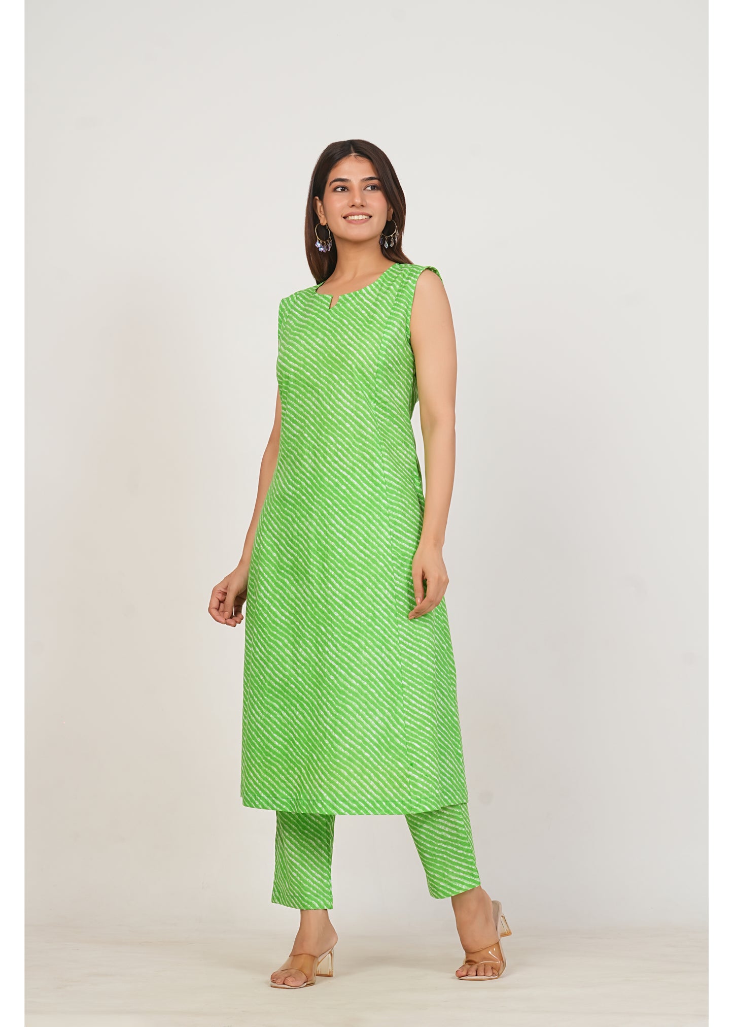 Green Leheriya Pure Cotton Kurti Pant Set