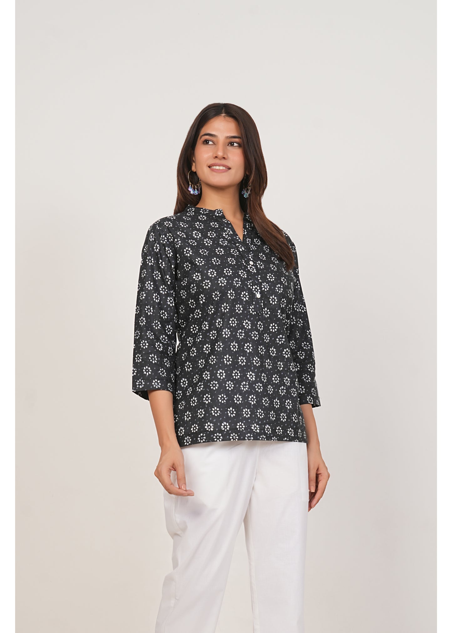 Black & White Printed Short Cotton Kurta