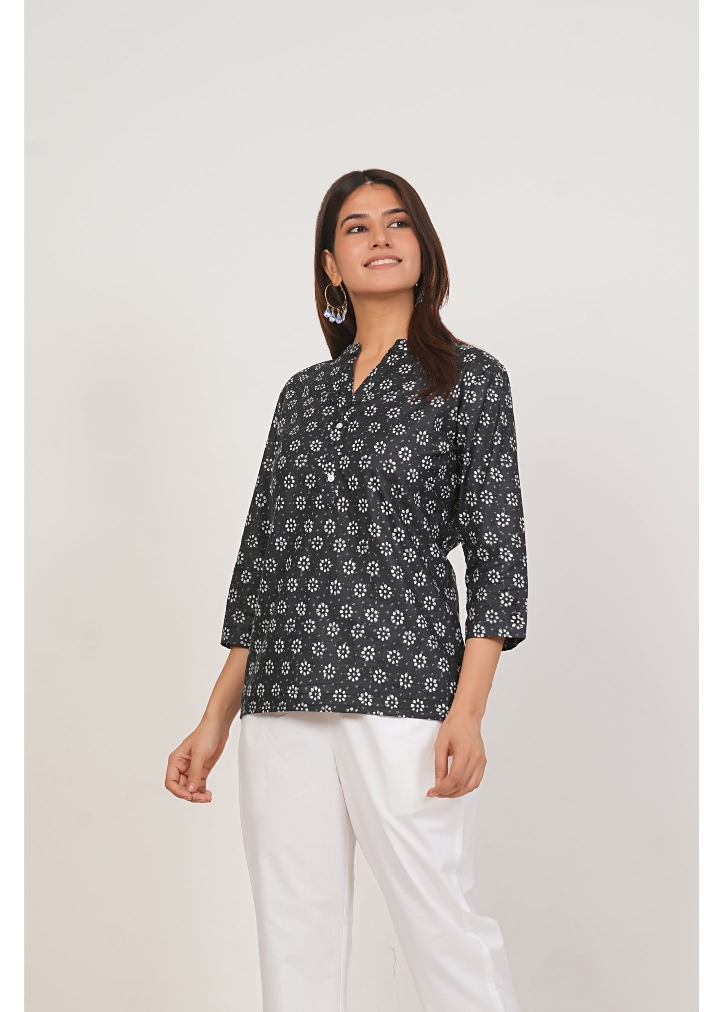 Black & White Printed Short Cotton Kurta