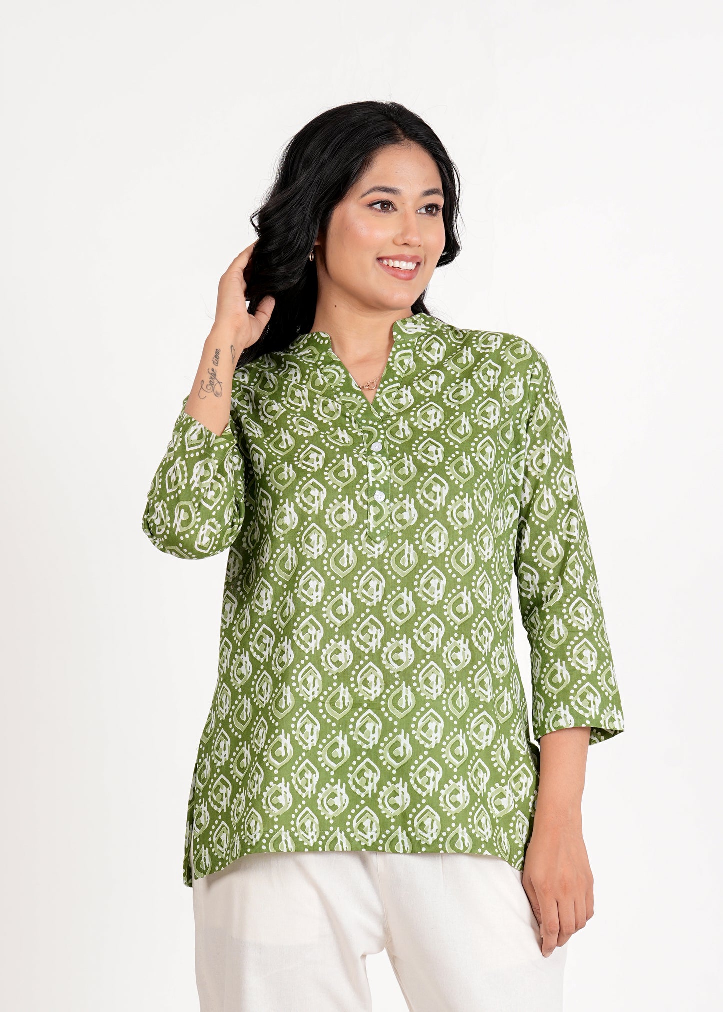 Chelsea Cucumber Short Straight Cotton Kurta